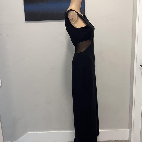 All That Jazz Black Maxi with Peek-a-Boo Waist size small - Picture 3 of 6